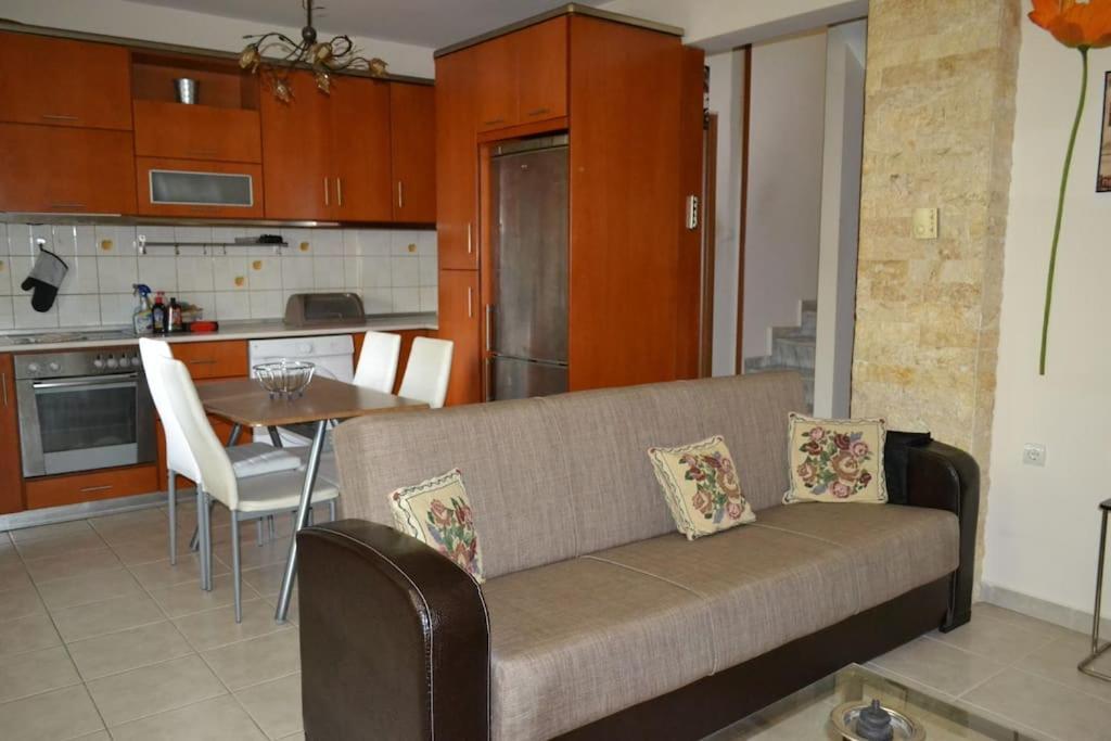 Vasiliki'S Cosy House Apartment Nea Michaniona Ngoại thất bức ảnh